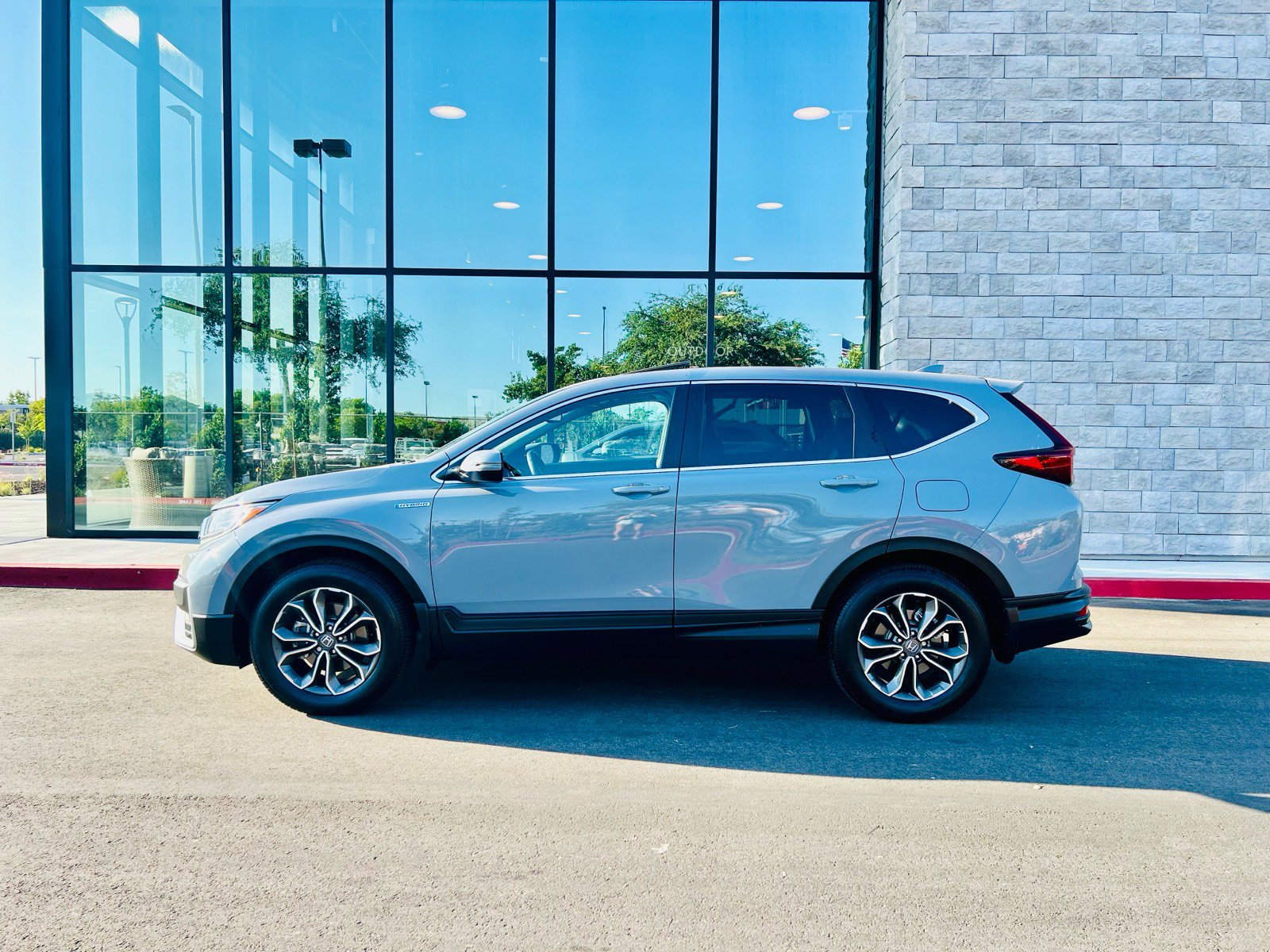Used 2021 Honda CR-V EX-L image 11