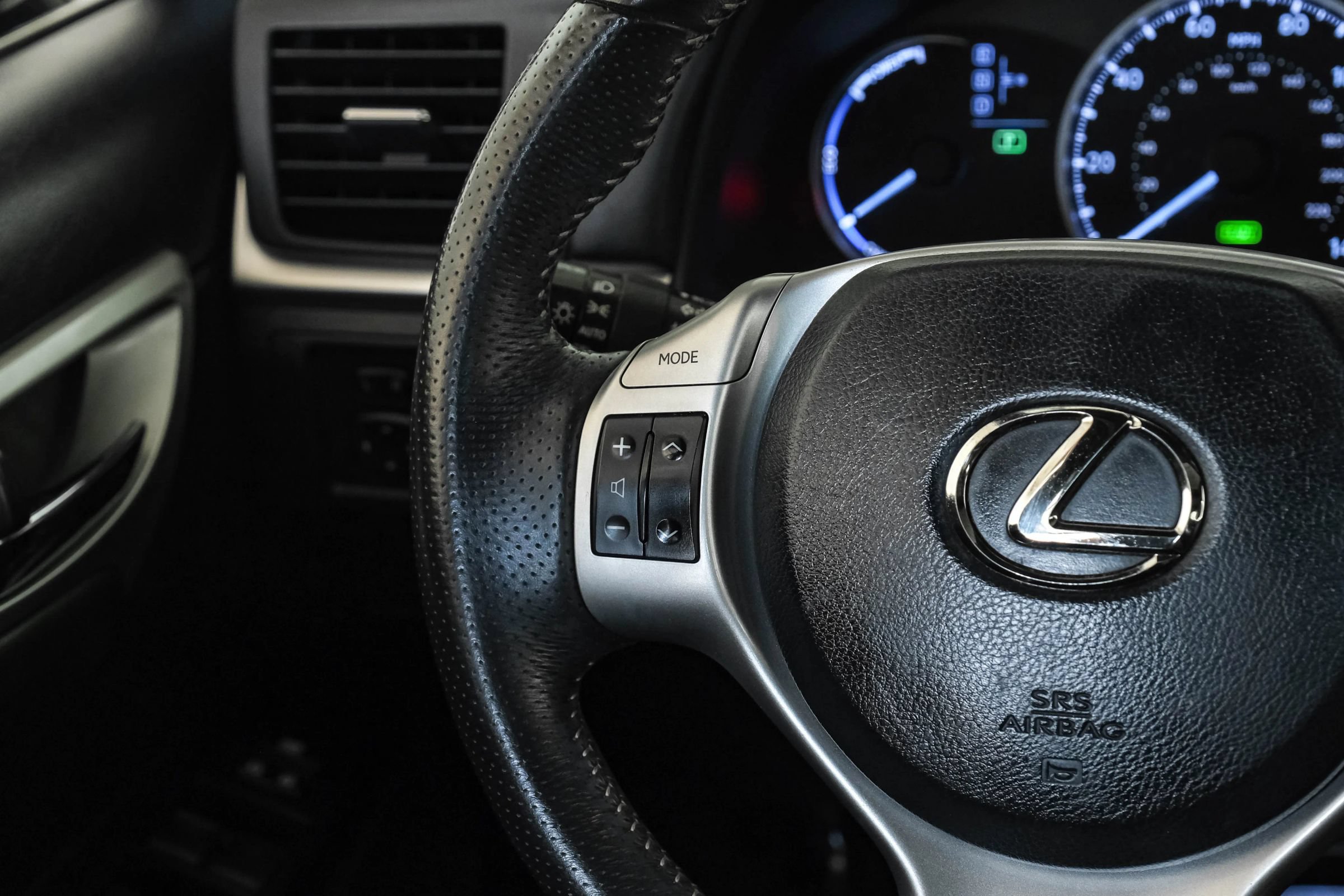Used 2013 Lexus CT 200h w/ F Sport Pkg w/Nuluxe Trim FWD image 14