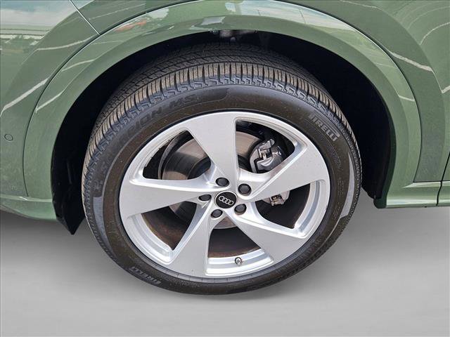 Used 2025 Audi Q5 Premium Plus w/ Premium Plus image 24