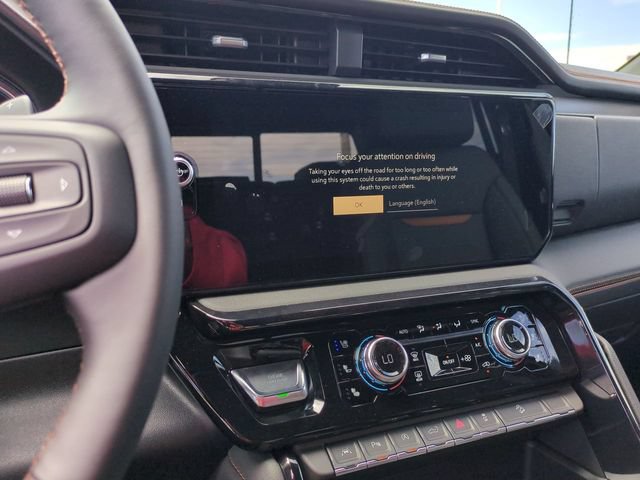 New 2026 GMC Sierra 1500 AT4 w/ Technology Package AWD/4WD image 14