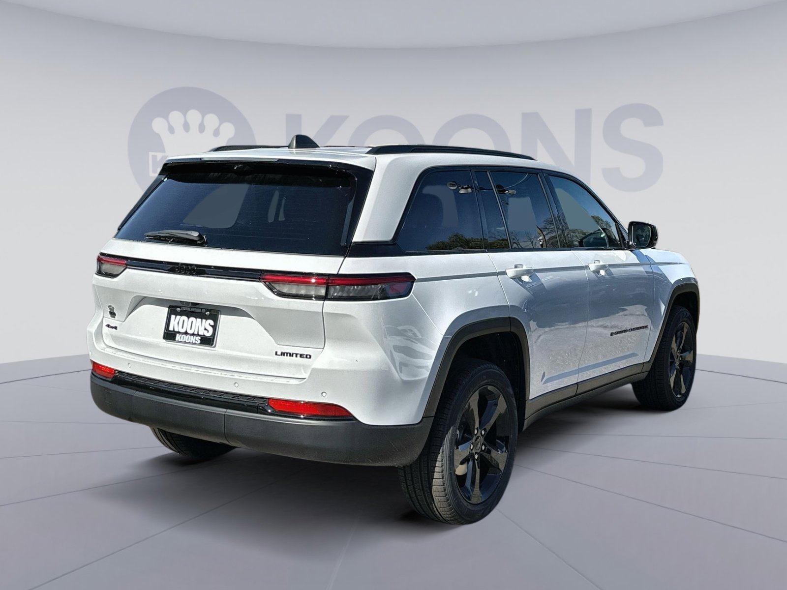 New 2025 Jeep Grand Cherokee Limited w/ Luxury Tech Group II image 7