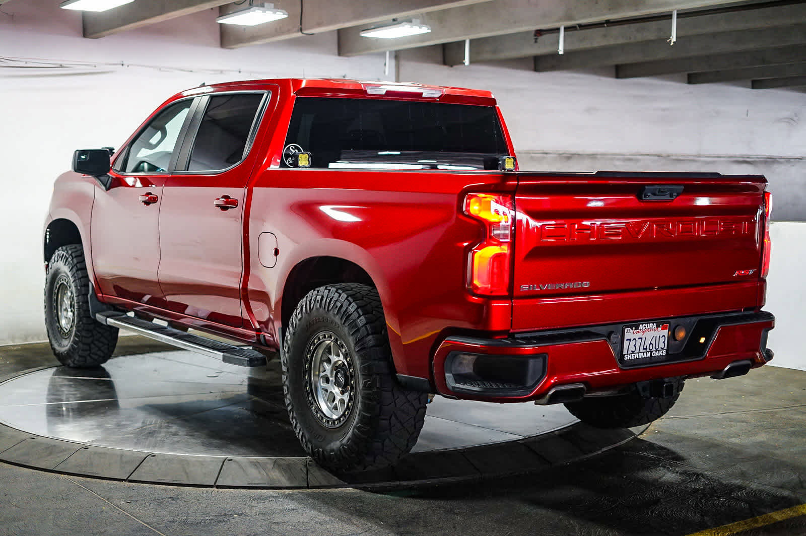 Used 2023 Chevrolet Silverado 1500 RST w/ Z71 Off-Road Package image 8