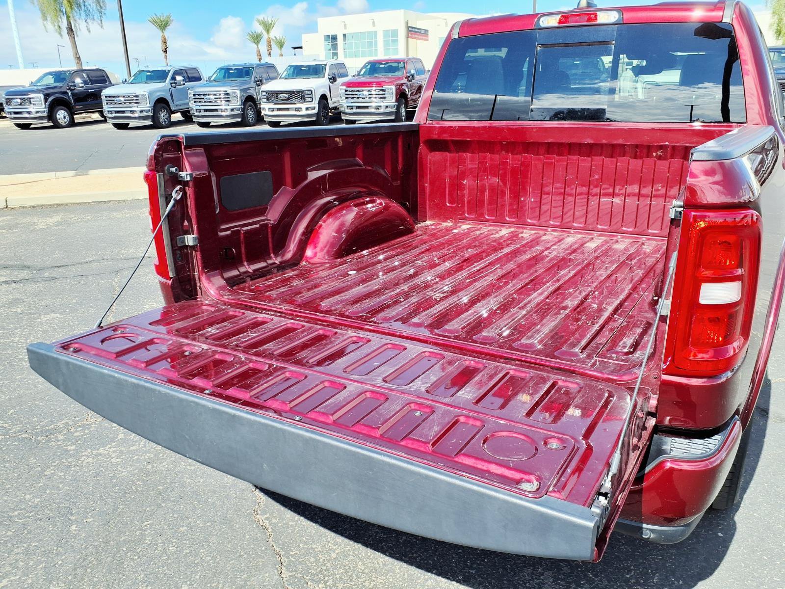 Used 2025 RAM 1500 Laramie w/ Sport Appearance Package AWD/4WD image 15