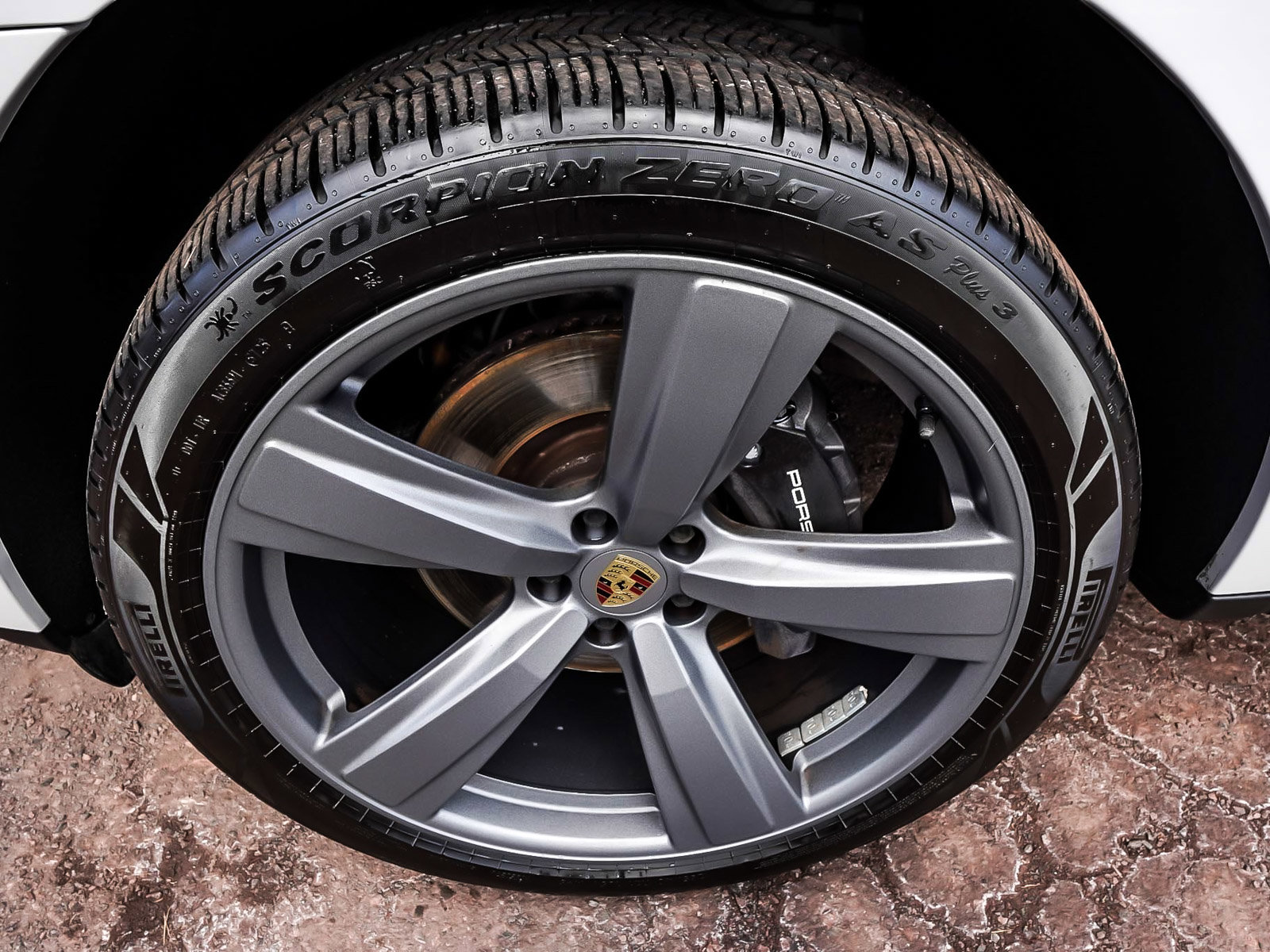 Used 2022 Porsche Macan AWD/4WD image 8