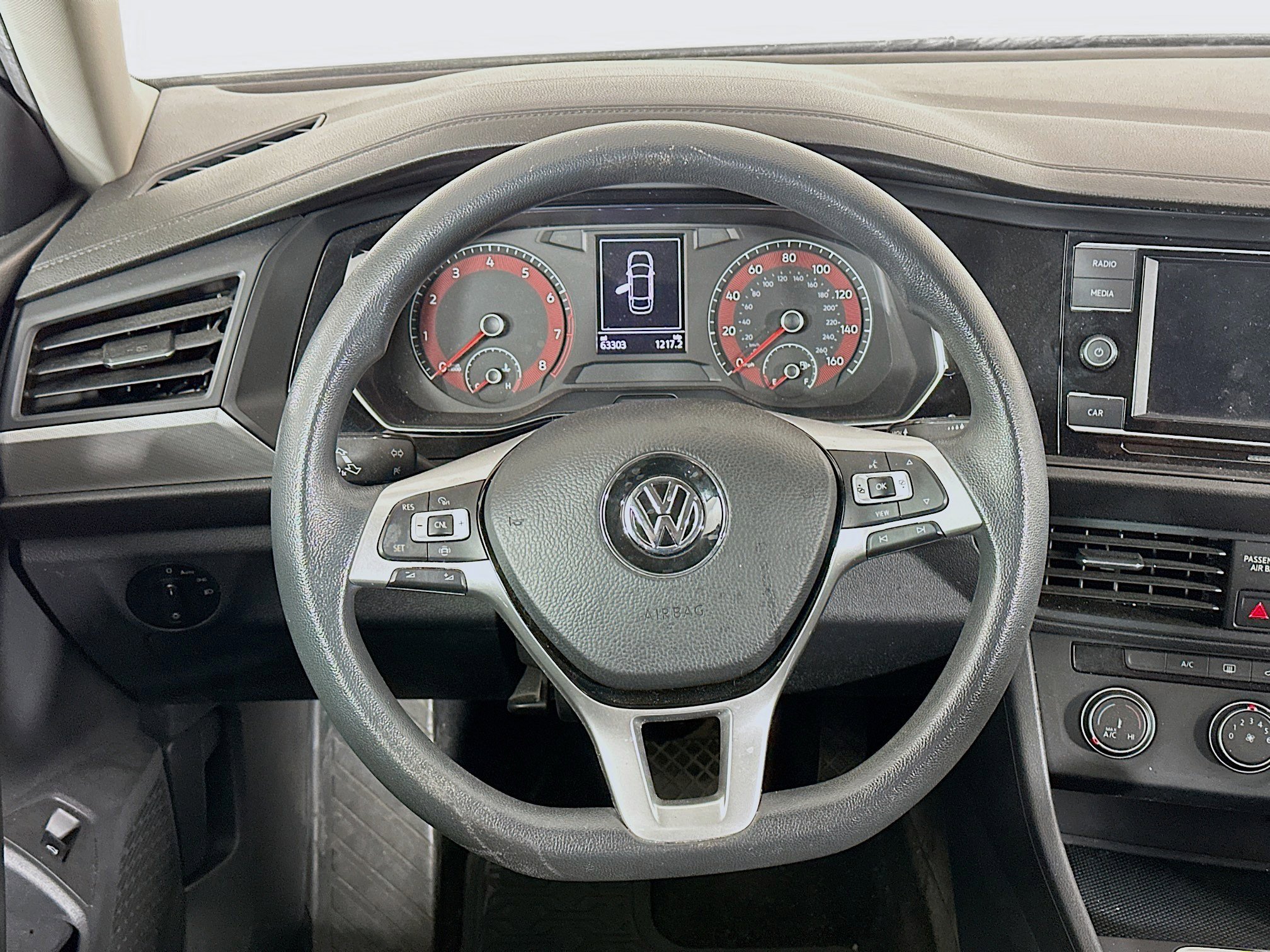 Used 2019 Volkswagen Jetta S w/ Driver Assistance Package image 18