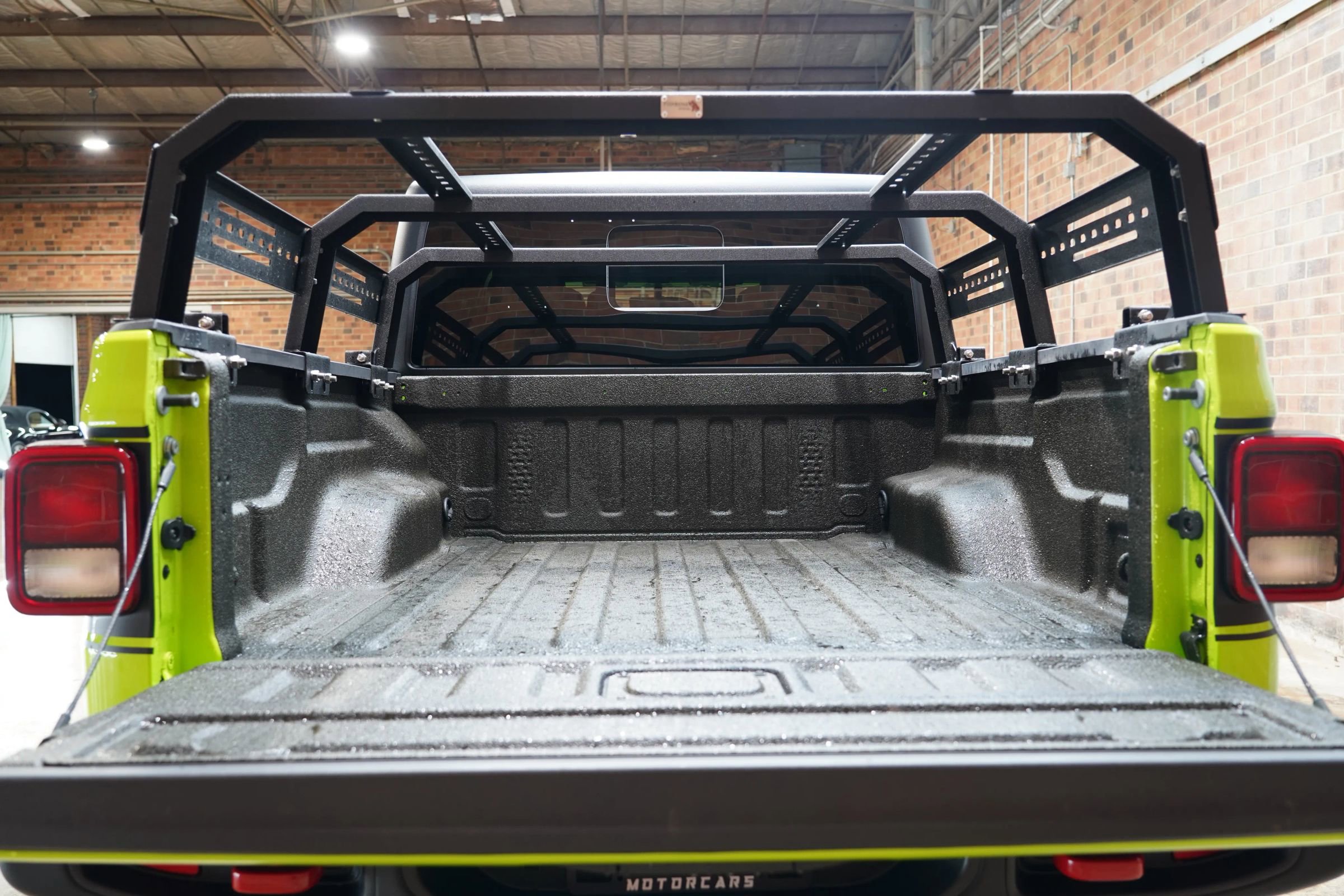 Used 2021 Jeep Gladiator Rubicon image 16