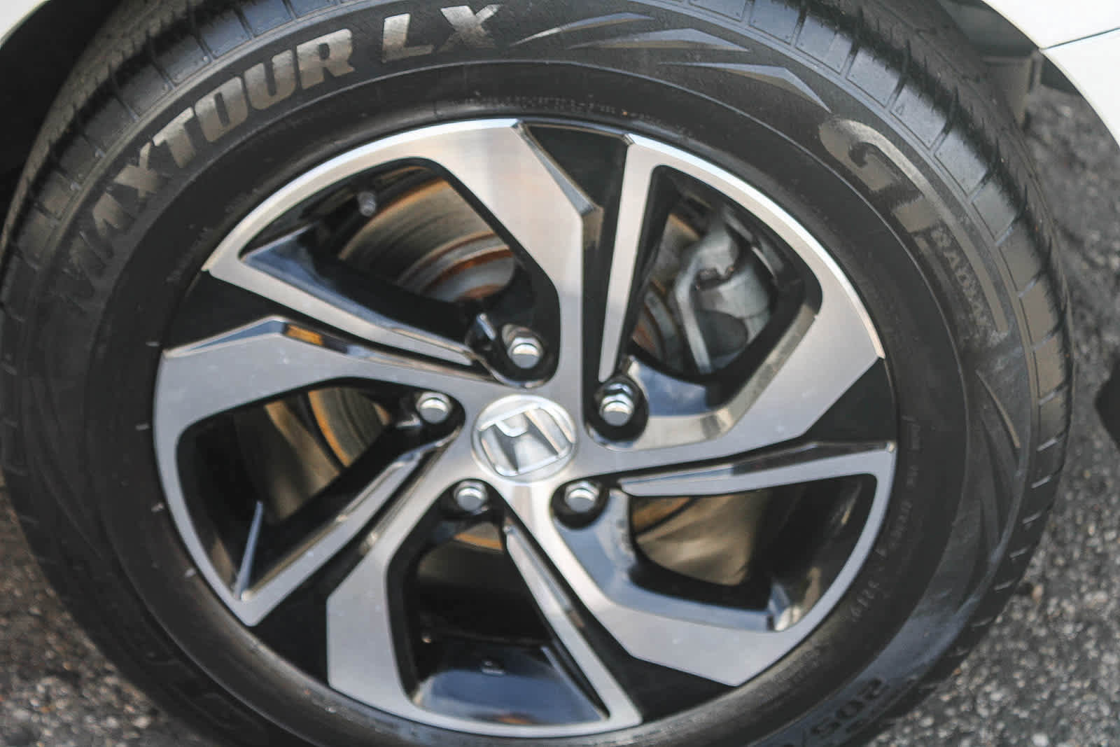 Used 2017 Honda Accord LX image 10