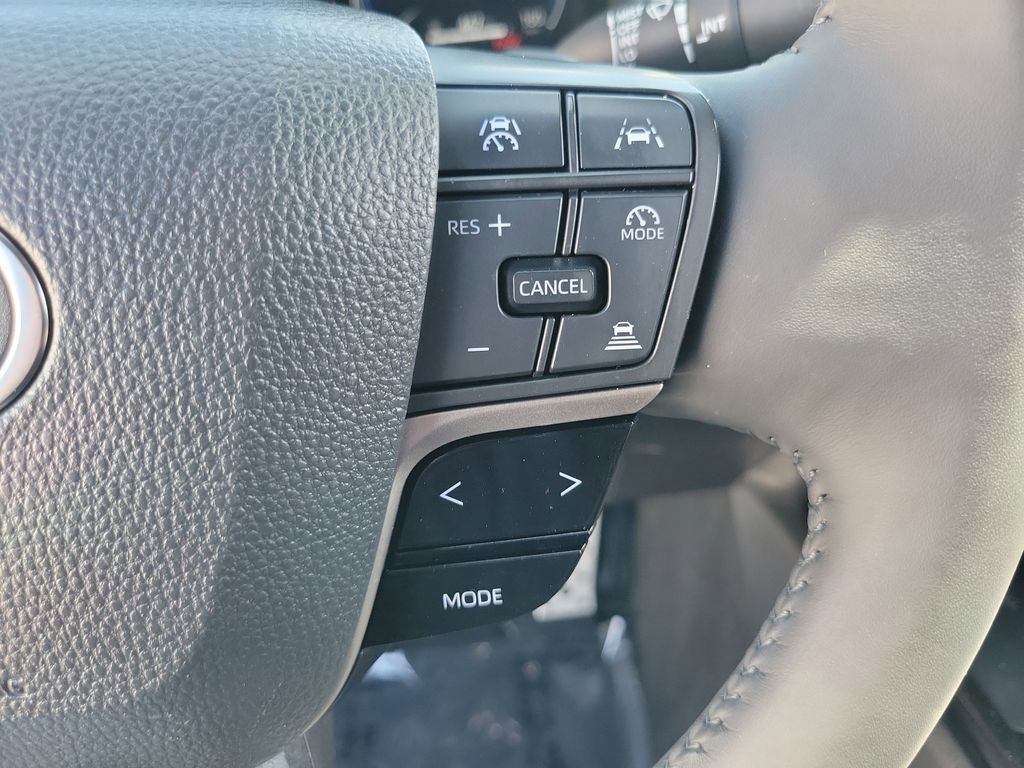 Used 2025 Toyota Camry XSE image 25