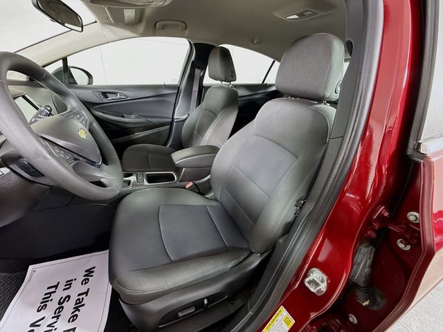 Used 2017 Chevrolet Cruze LT w/ Convenience Package image 22