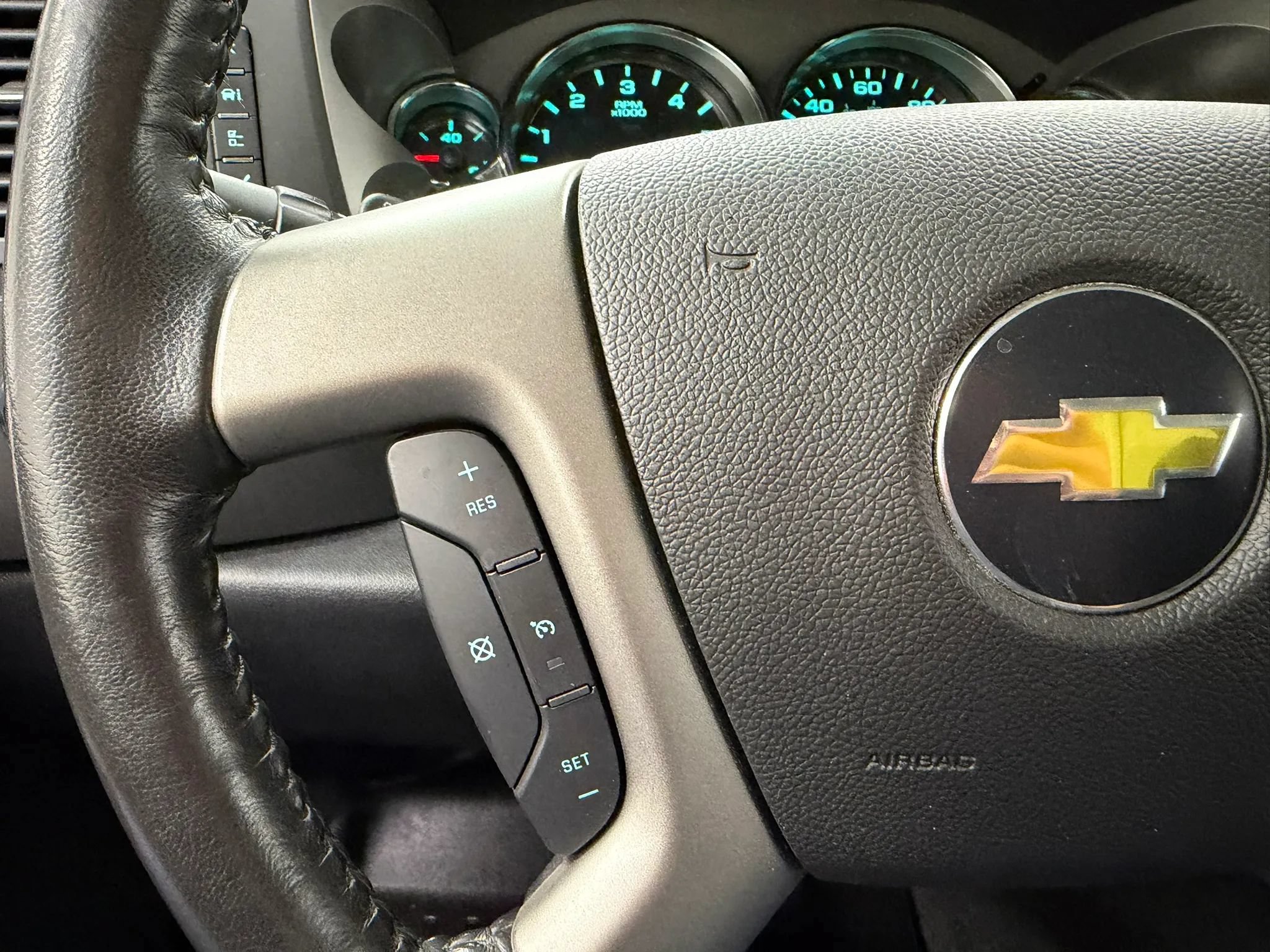 Used 2011 Chevrolet Silverado 1500 LT w/ Interior Plus Package AWD/4WD image 23
