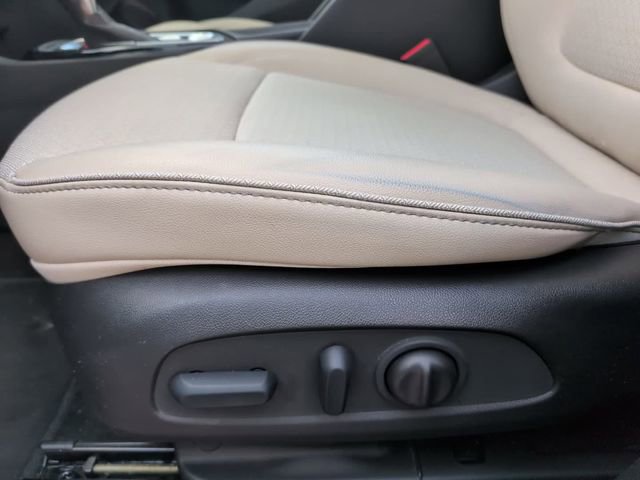 Used 2023 Buick Encore GX Preferred w/ Cold Weather Comfort Package image 15