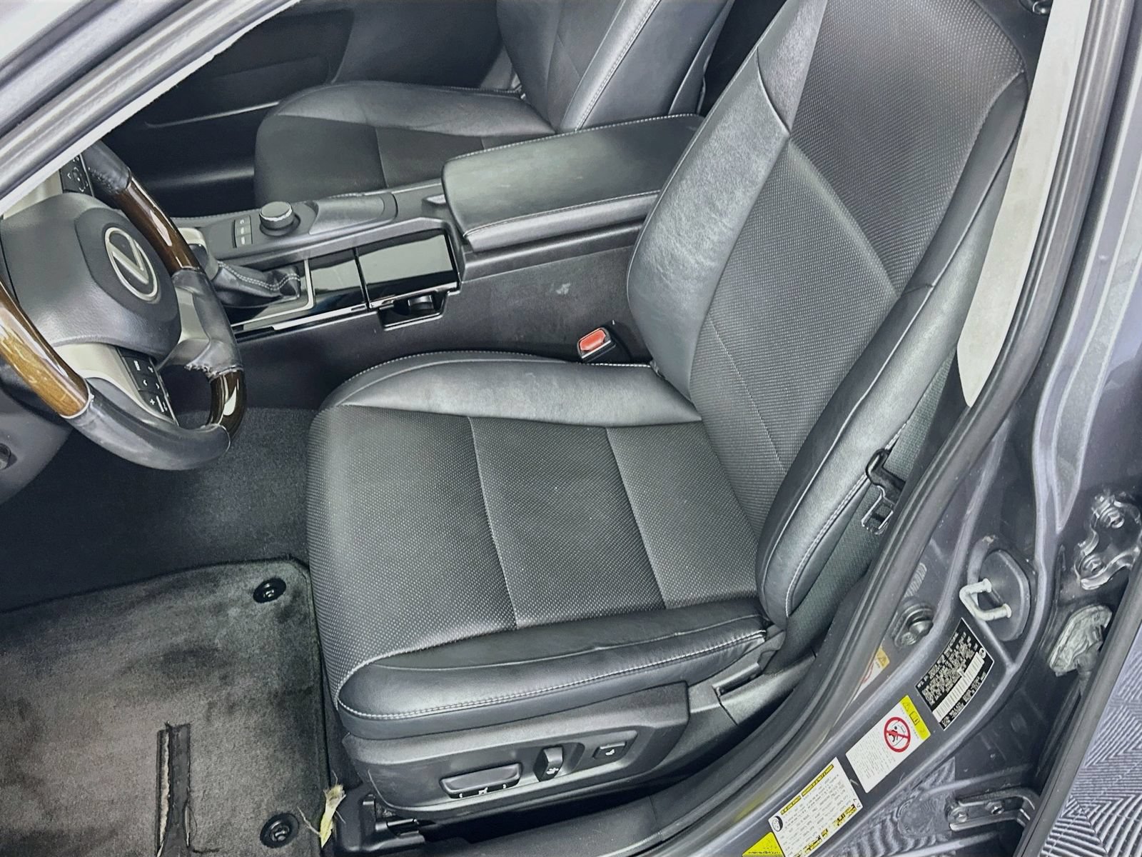 Used 2016 Lexus ES 350 w/ Premium Package w/Wood Trim FWD image 18