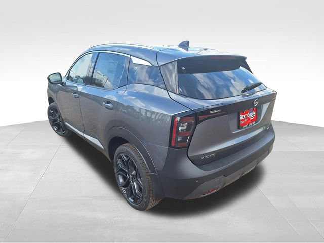 New 2026 Nissan Kicks SR FWD image 5