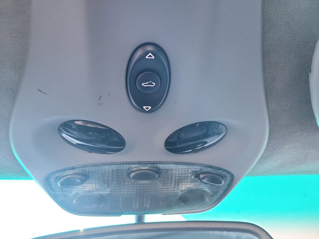 Used 2002 Porsche 911 Turbo image 26