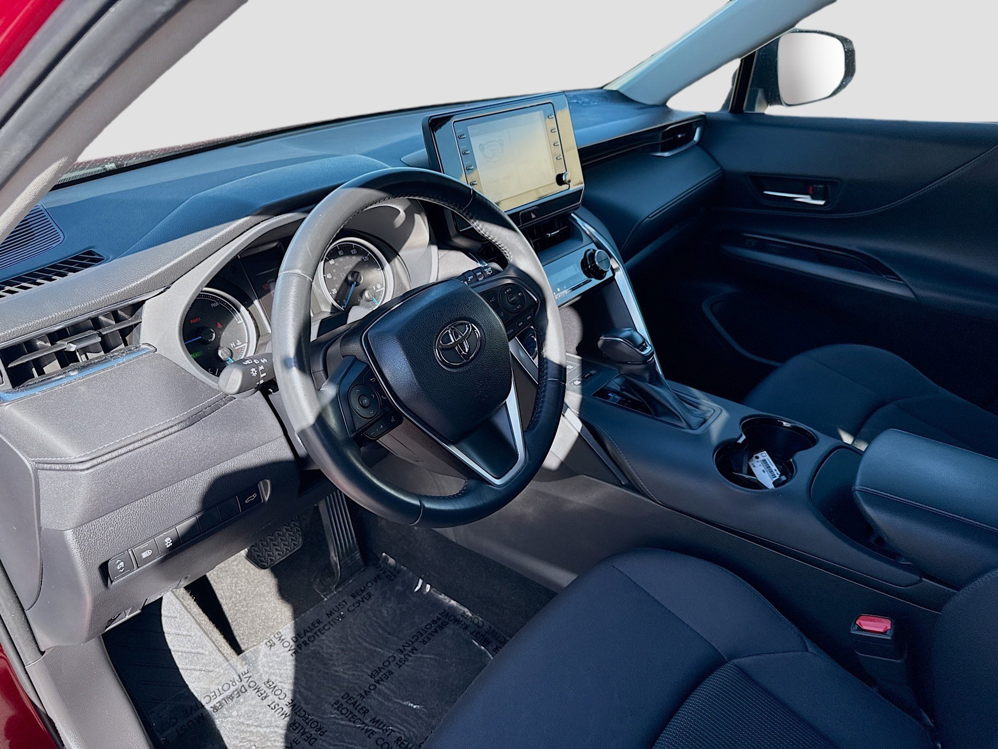 Used 2022 Toyota Venza LE AWD/4WD image 8