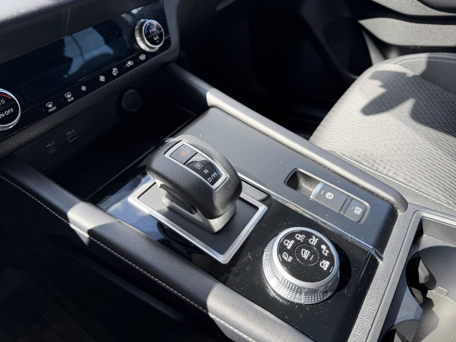 Used 2022 Mitsubishi Outlander ES image 14