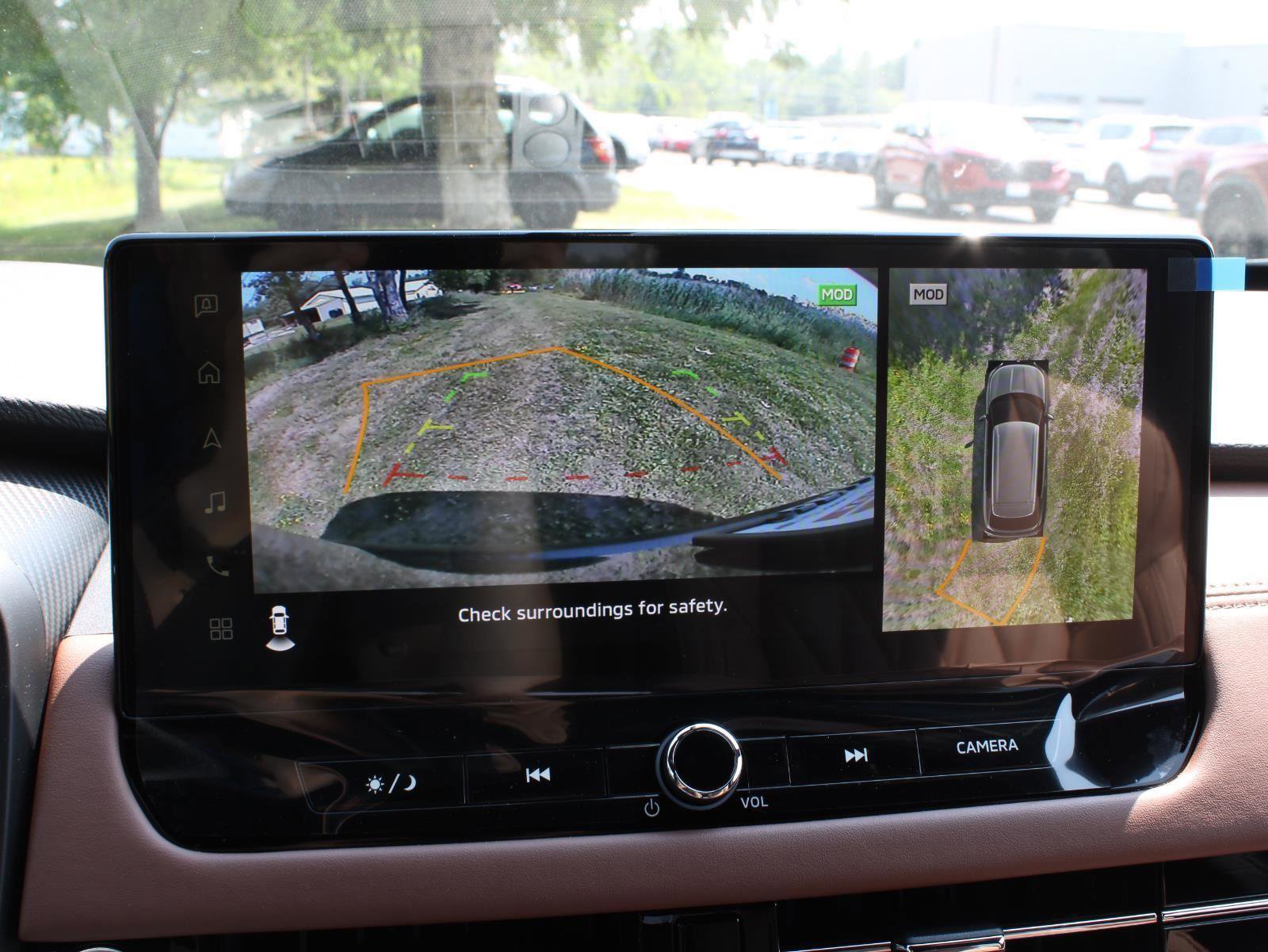 New 2025 Mitsubishi Outlander SEL image 30