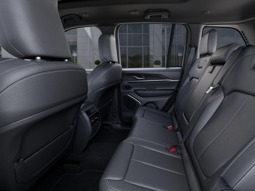 New 2026 Jeep Grand Cherokee Limited w/ Limited Altitude Package RWD image 23