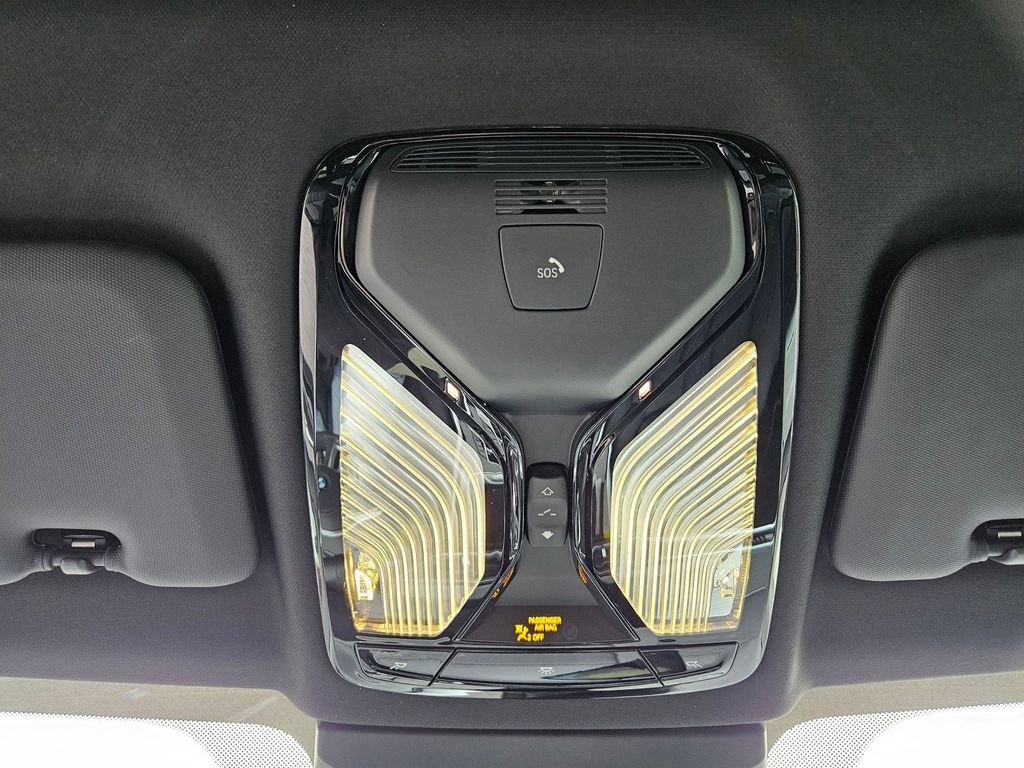 New 2026 BMW X5 M60i image 18