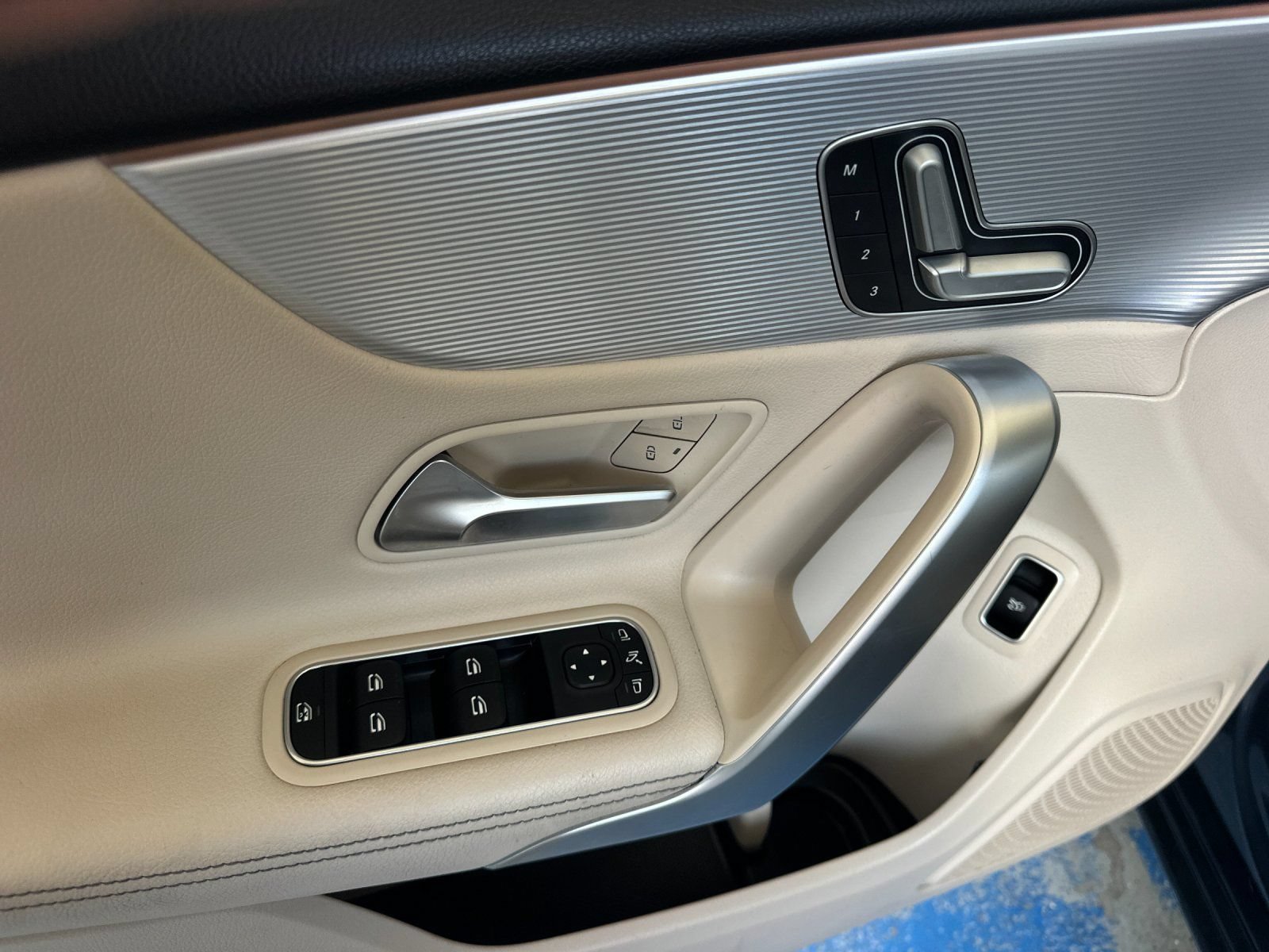 Used 2019 Mercedes-Benz A 220 image 10