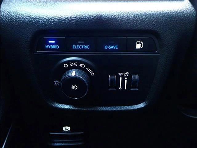 Used 2022 Jeep Grand Cherokee Trailhawk w/ Advanced Protech Group II image 27