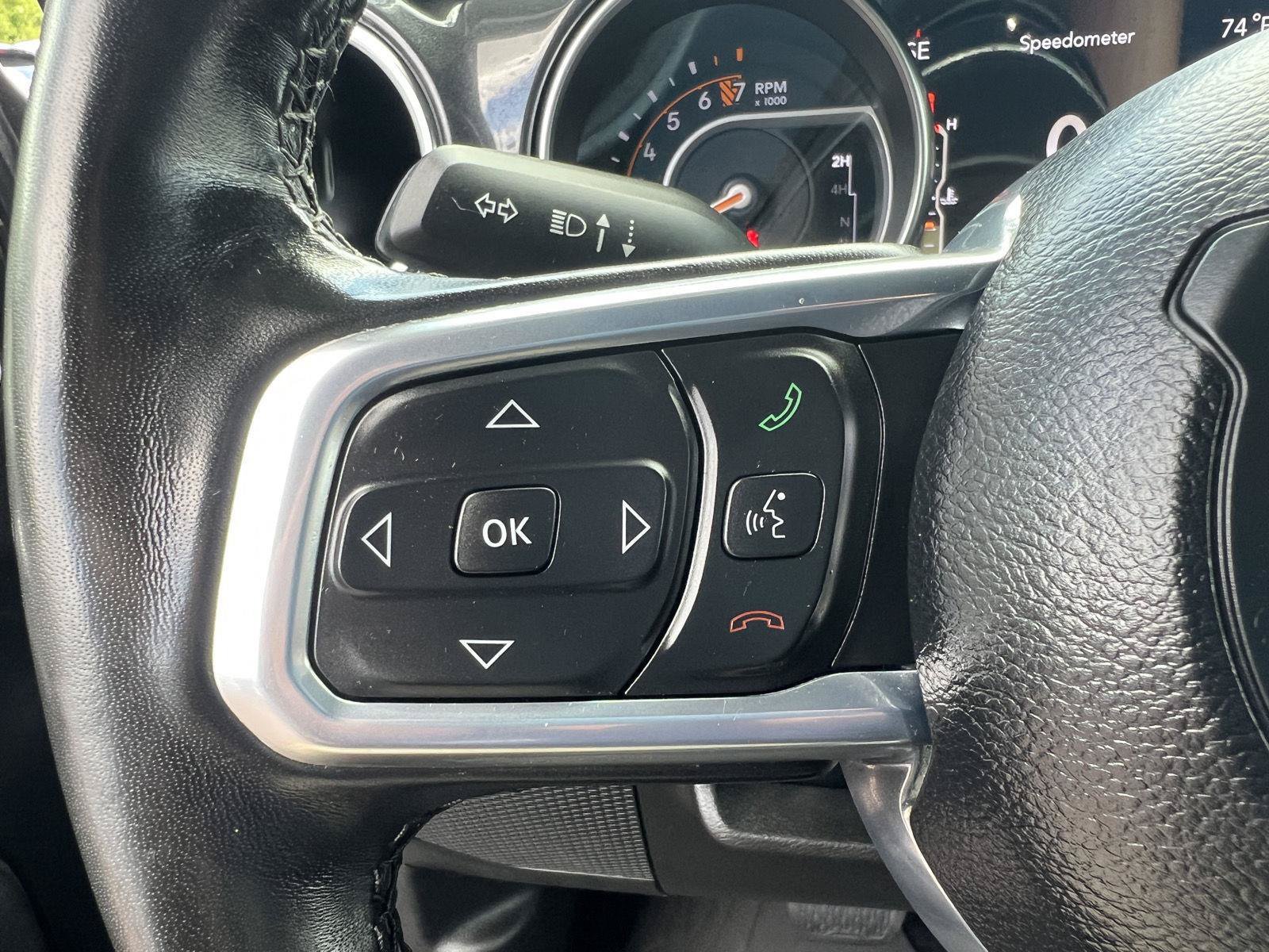 Used 2022 Jeep Wrangler Unlimited Sahara AWD/4WD image 23