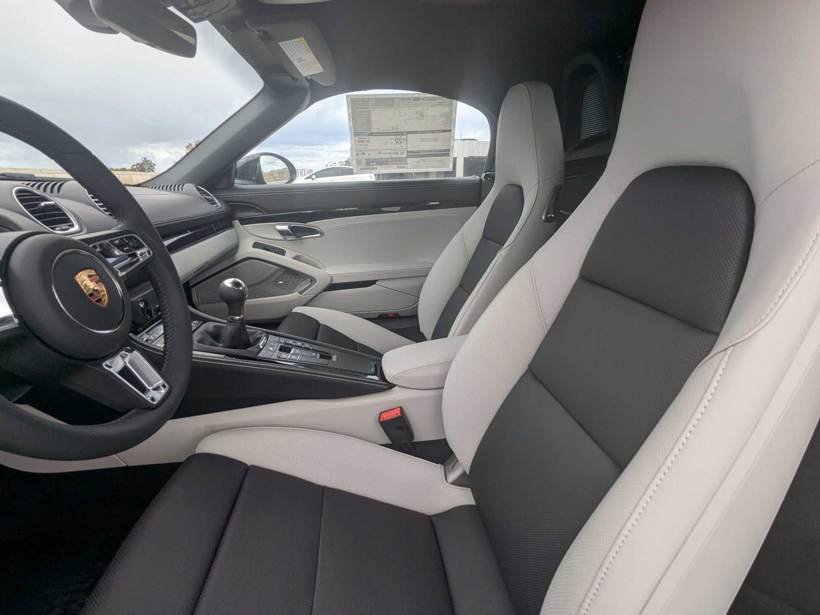 New 2025 Porsche 718 Boxster image 5