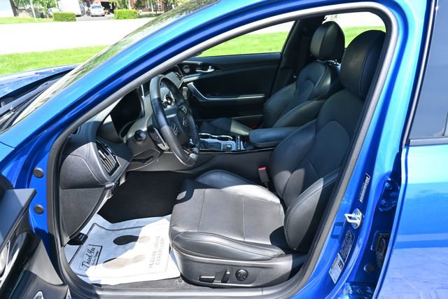 Used 2021 Kia Stinger GT-Line w/ Sun & Sound Package AWD/4WD image 26