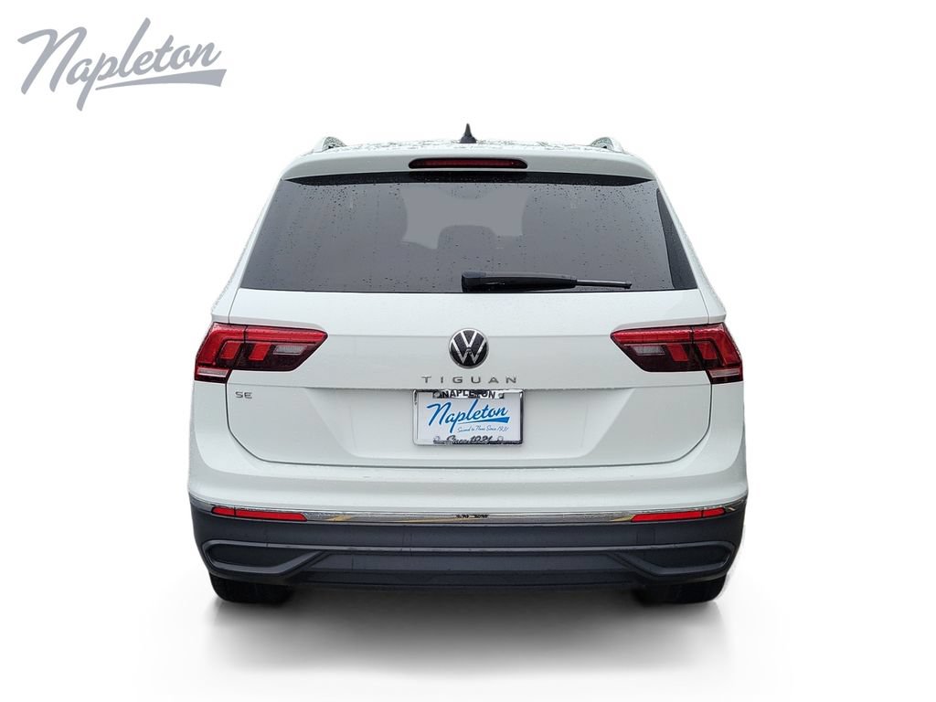 Used 2024 Volkswagen Tiguan SE FWD image 4