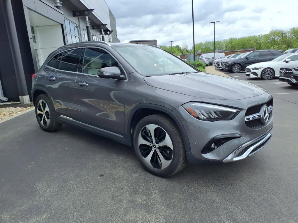 Certified 2025 Mercedes-Benz GLA 250 4MATIC image 8