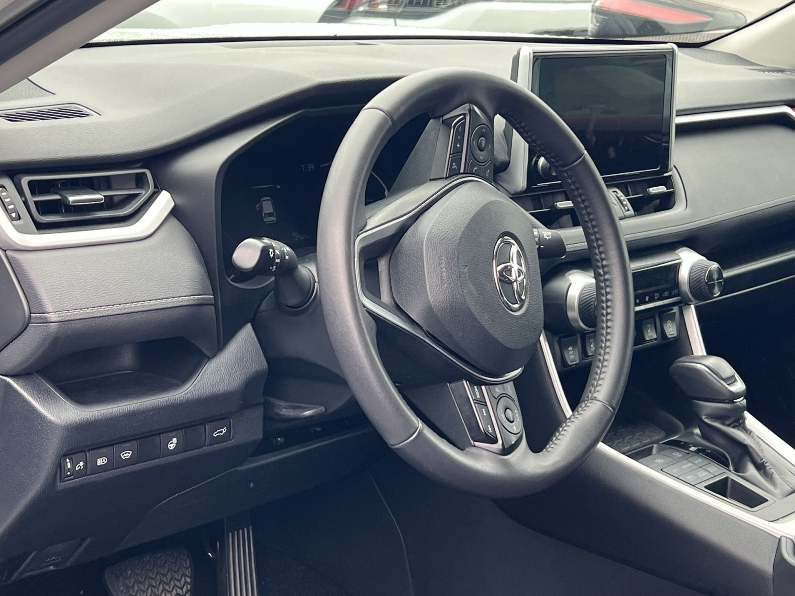 Used 2023 Toyota RAV4 XLE Premium AWD/4WD image 13
