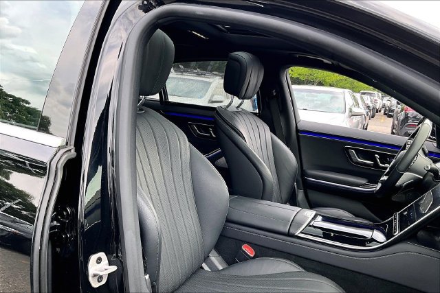 Certified 2023 Mercedes-Benz S 500 4MATIC image 7