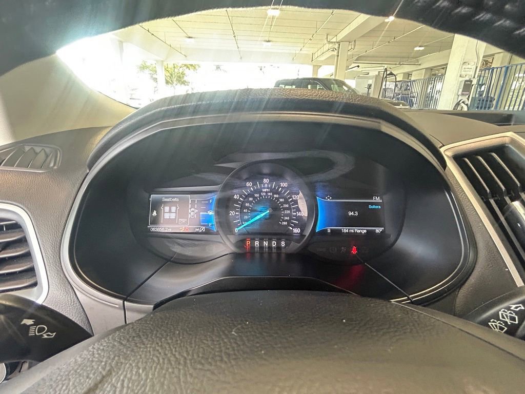 Used 2023 Ford Edge SEL image 35
