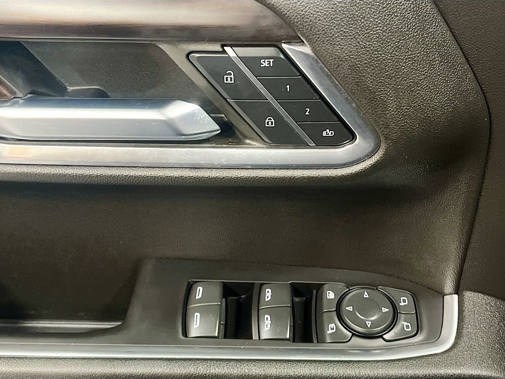 Used 2023 GMC Sierra 1500 SLT w/ SLT Premium Package image 18