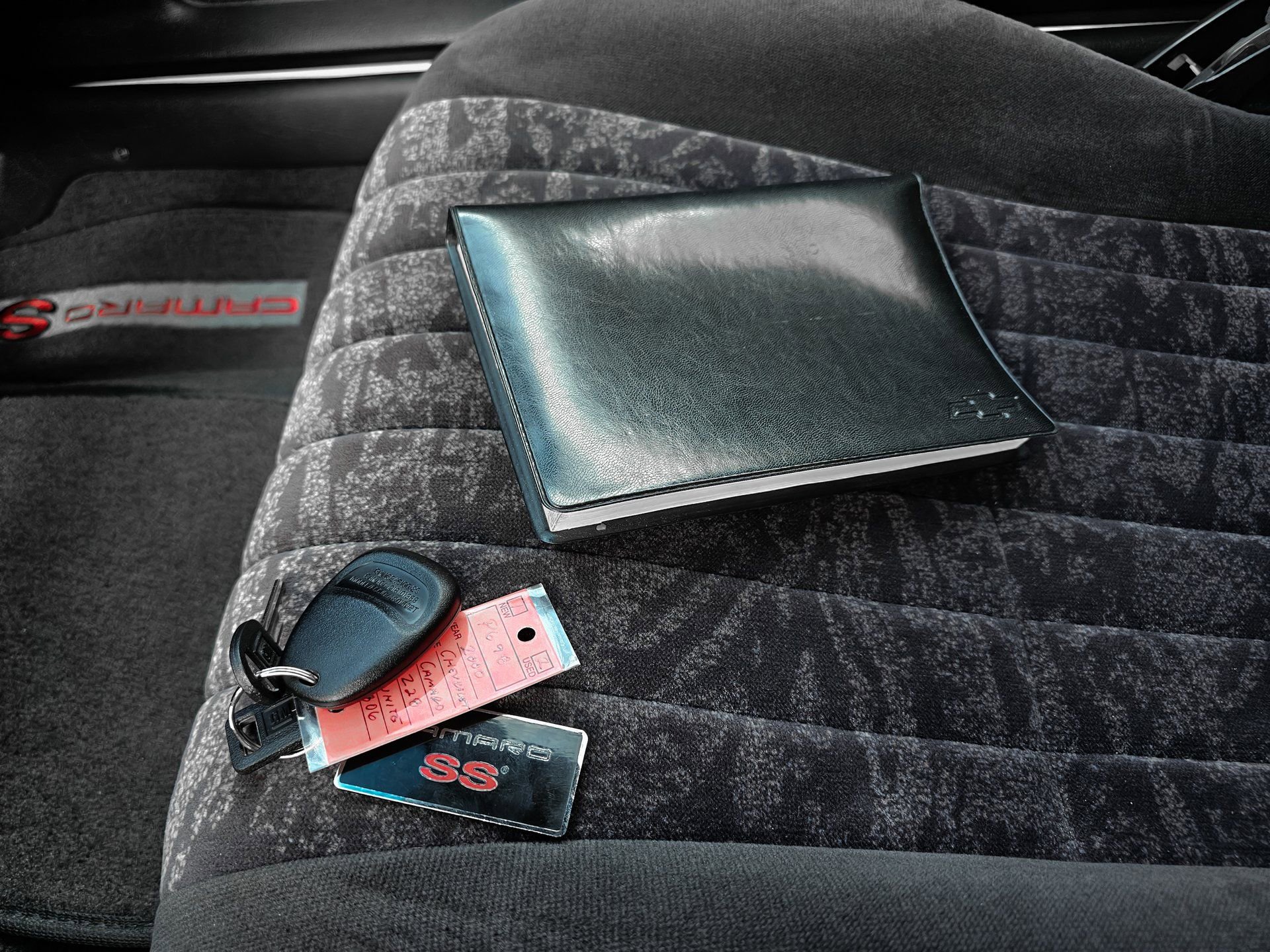 Used 2000 Chevrolet Camaro Z28 w/ SS Performance/Appearance Pkg image 57