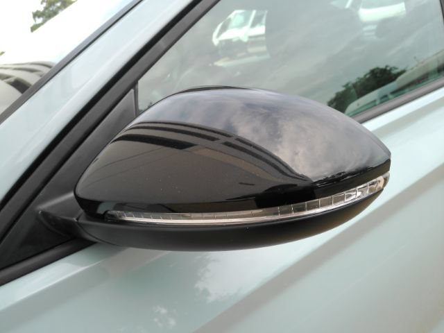 Used 2025 Volkswagen Jetta GLI Autobahn w/ GLI Black Package FWD image 16