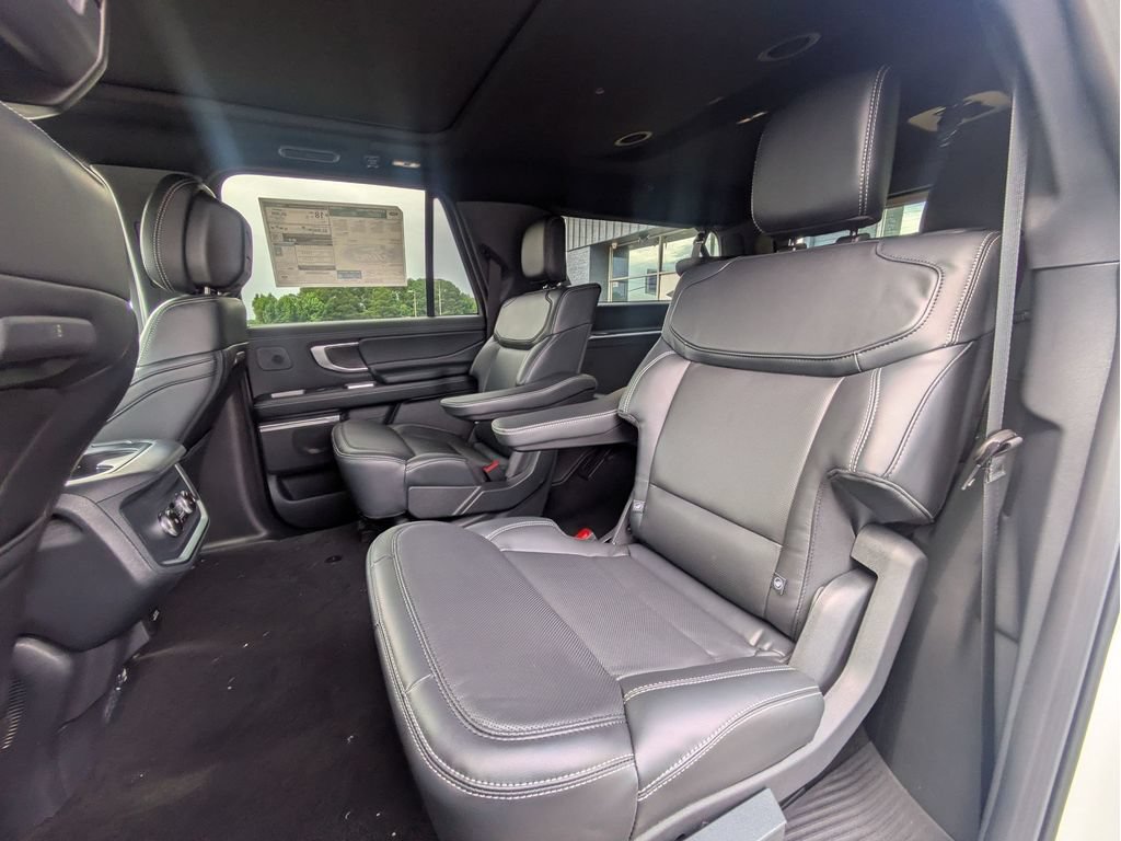 New 2027 Ford Expedition Max Platinum w/ Stealth Performance Package AWD/4WD image 28