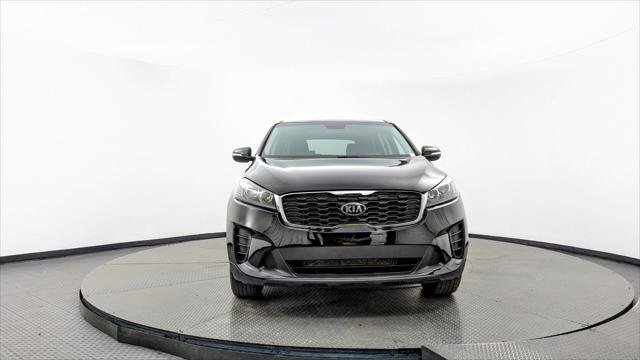 Used 2019 Kia Sorento L image 11
