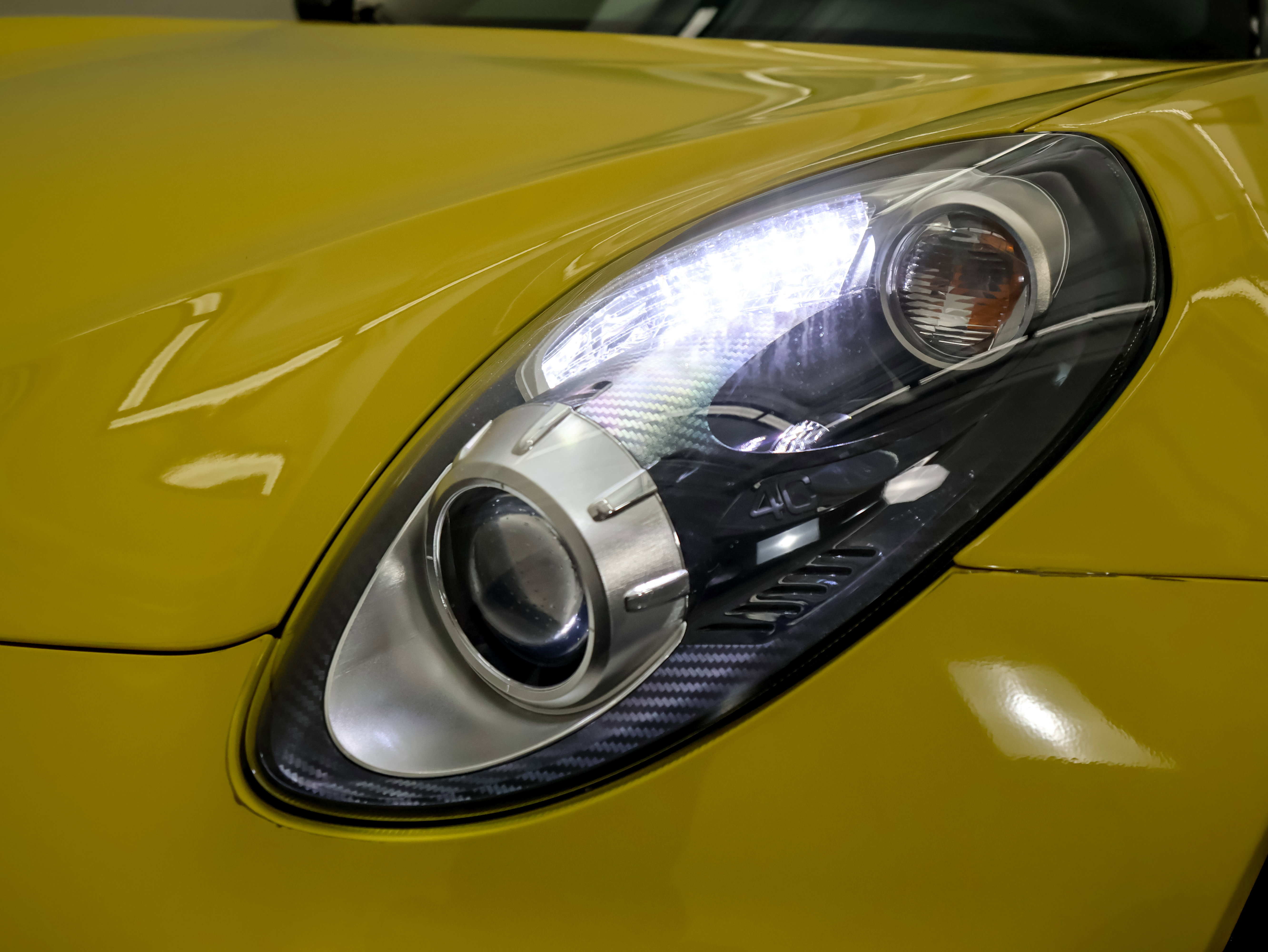 Used 2015 Alfa Romeo 4C Spider w/ Spider Track Package 2 image 36