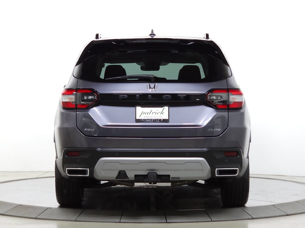 Used 2025 Honda Pilot Elite image 6