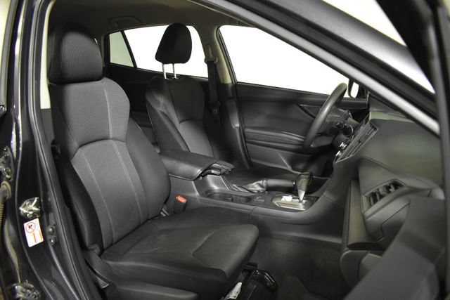 Used 2018 Subaru Crosstrek 2.0i AWD/4WD image 29