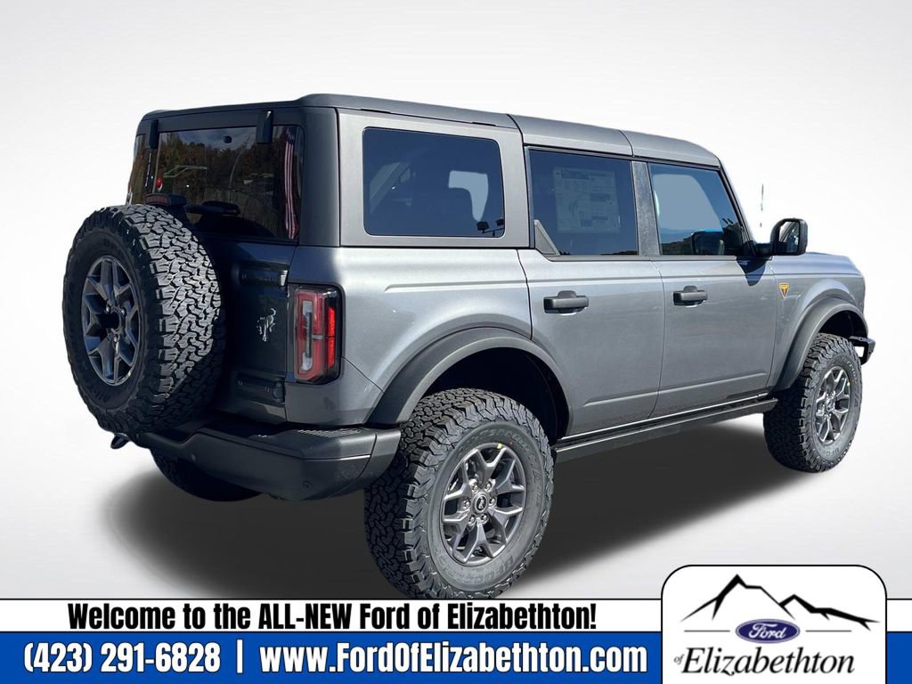 New 2025 Ford Bronco Badlands image 3