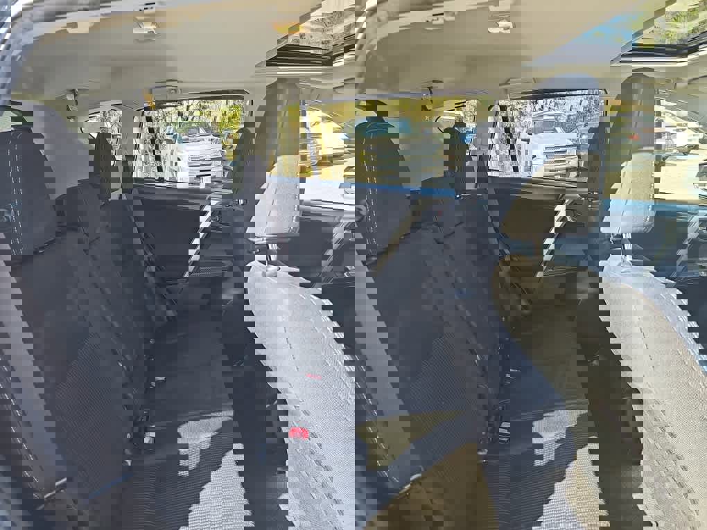 Used 2015 Toyota RAV4 XLE w/ Outdoor Package image 27