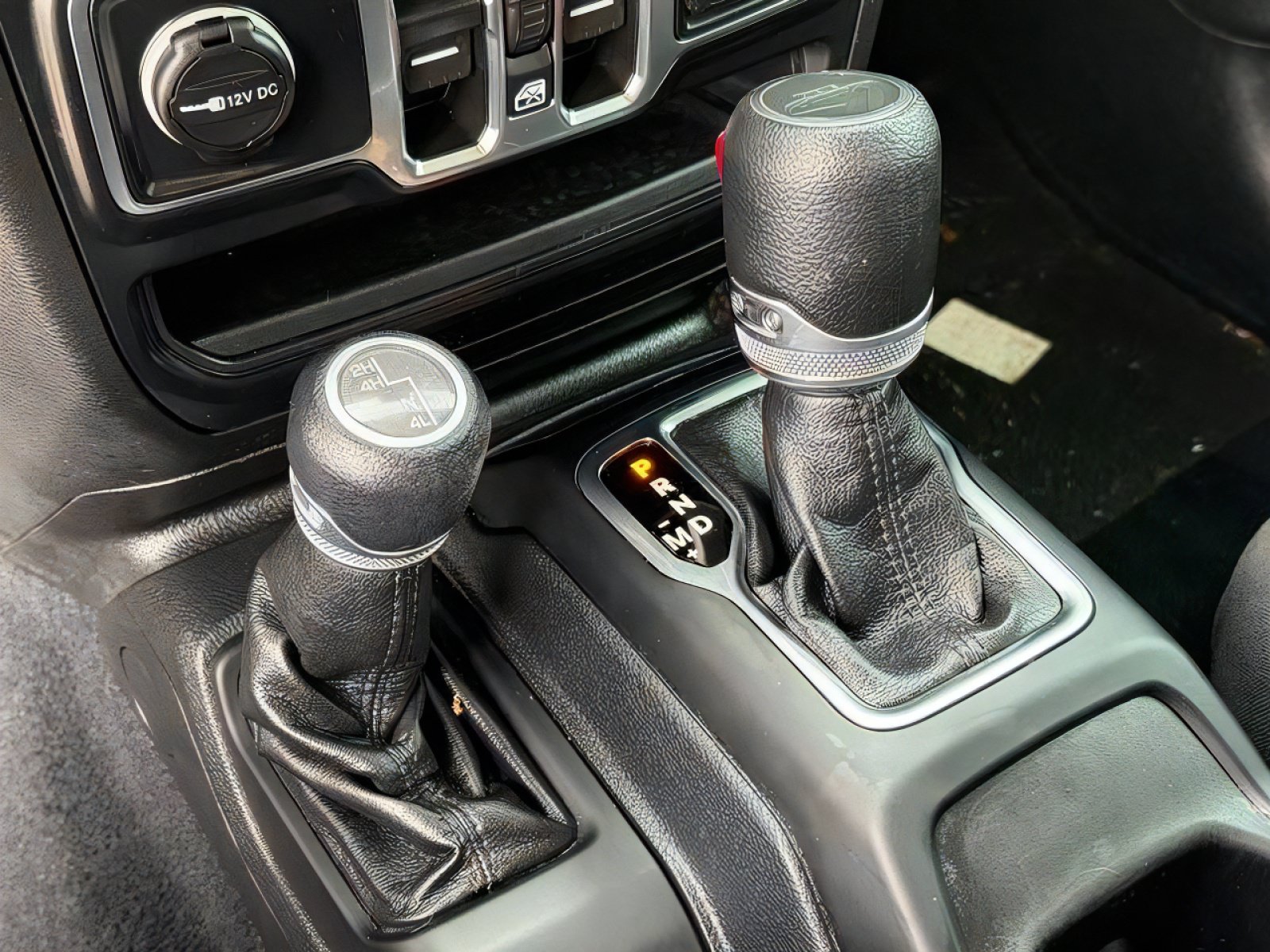 Used 2022 Jeep Gladiator Sport AWD/4WD image 33