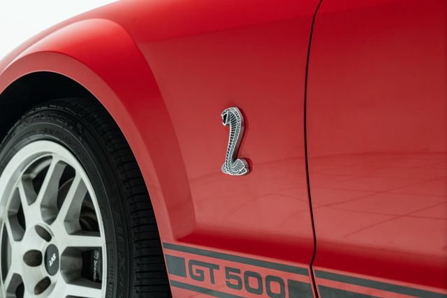 Used 2009 Ford Mustang Shelby GT500 RWD image 21