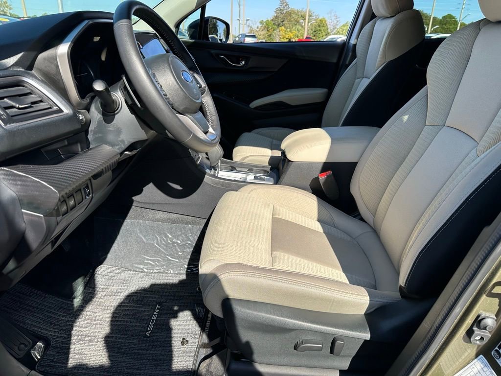 Used 2025 Subaru Ascent Premium image 24