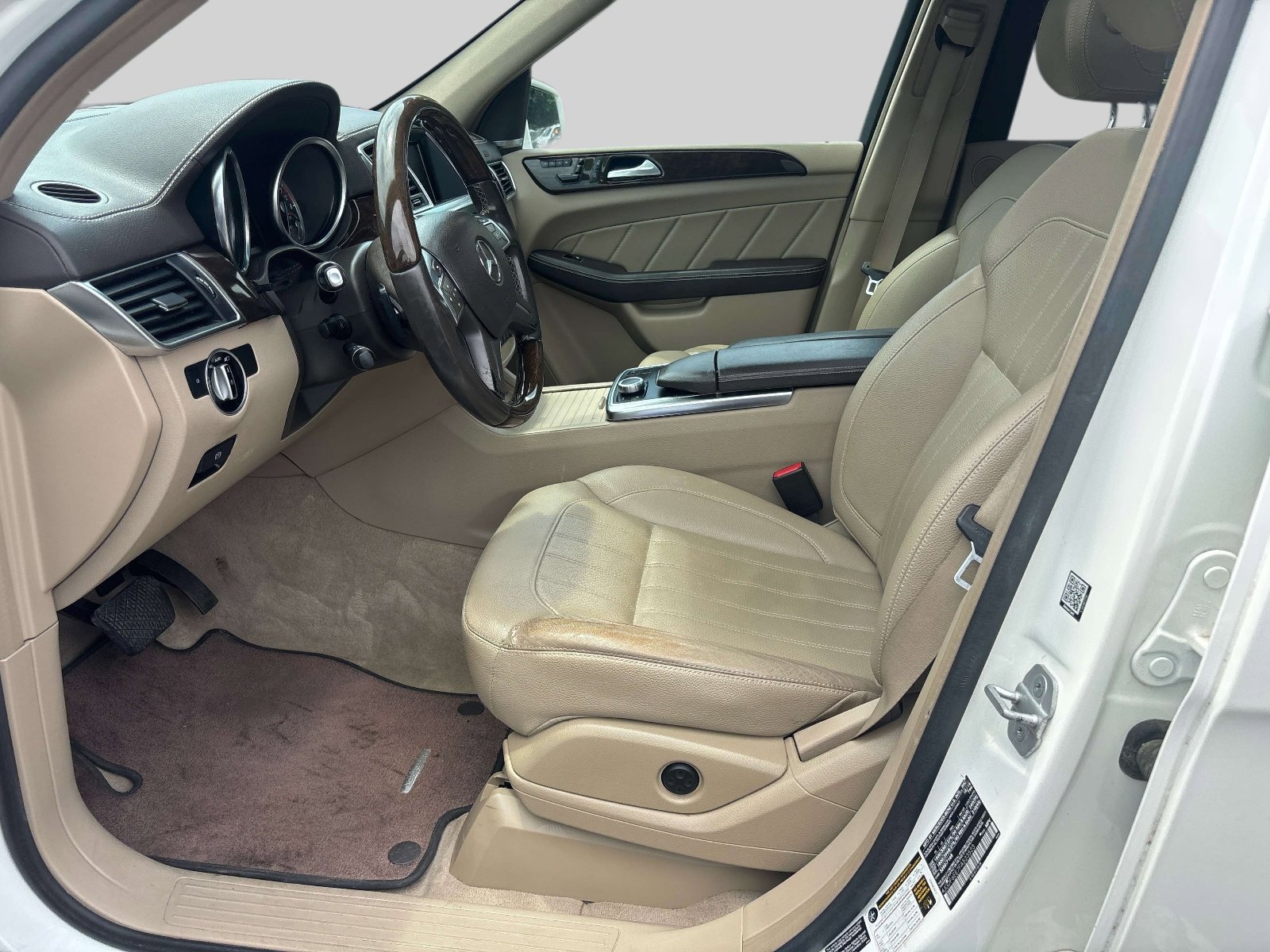 Used 2015 Mercedes-Benz GL 450 4MATIC image 7