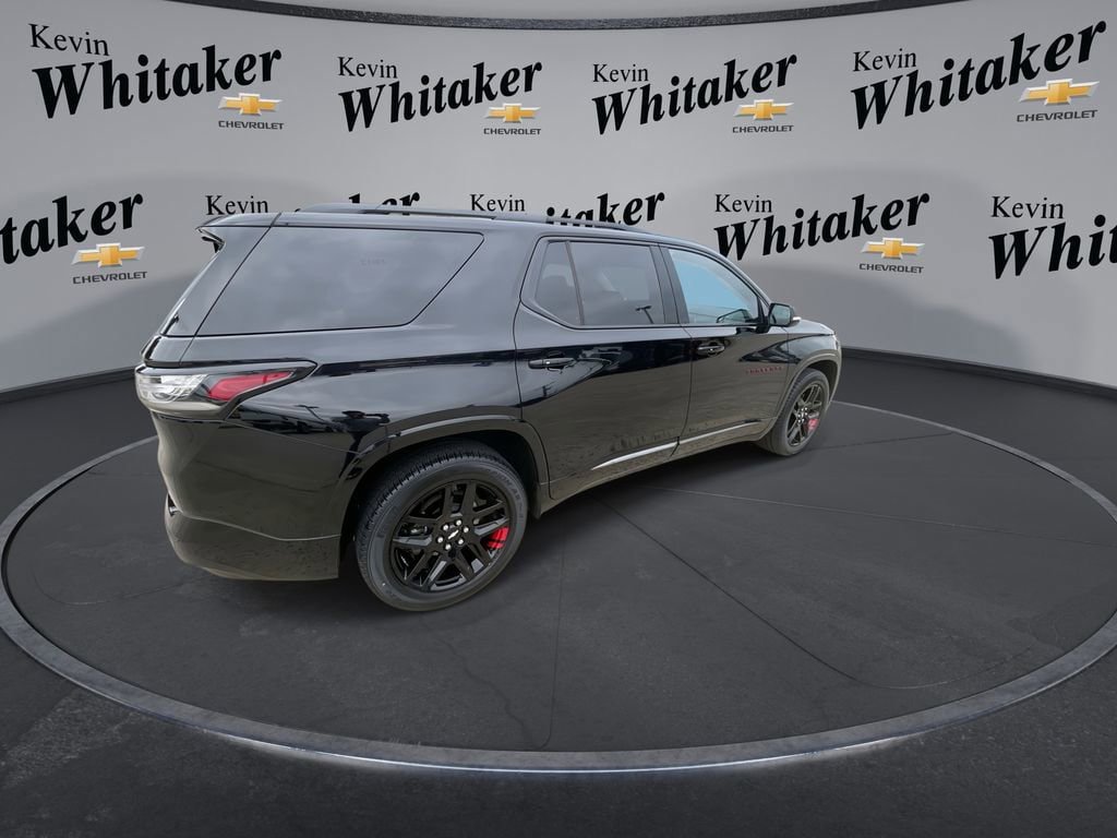 Certified 2019 Chevrolet Traverse Premier w/ Redline Edition FWD image 8