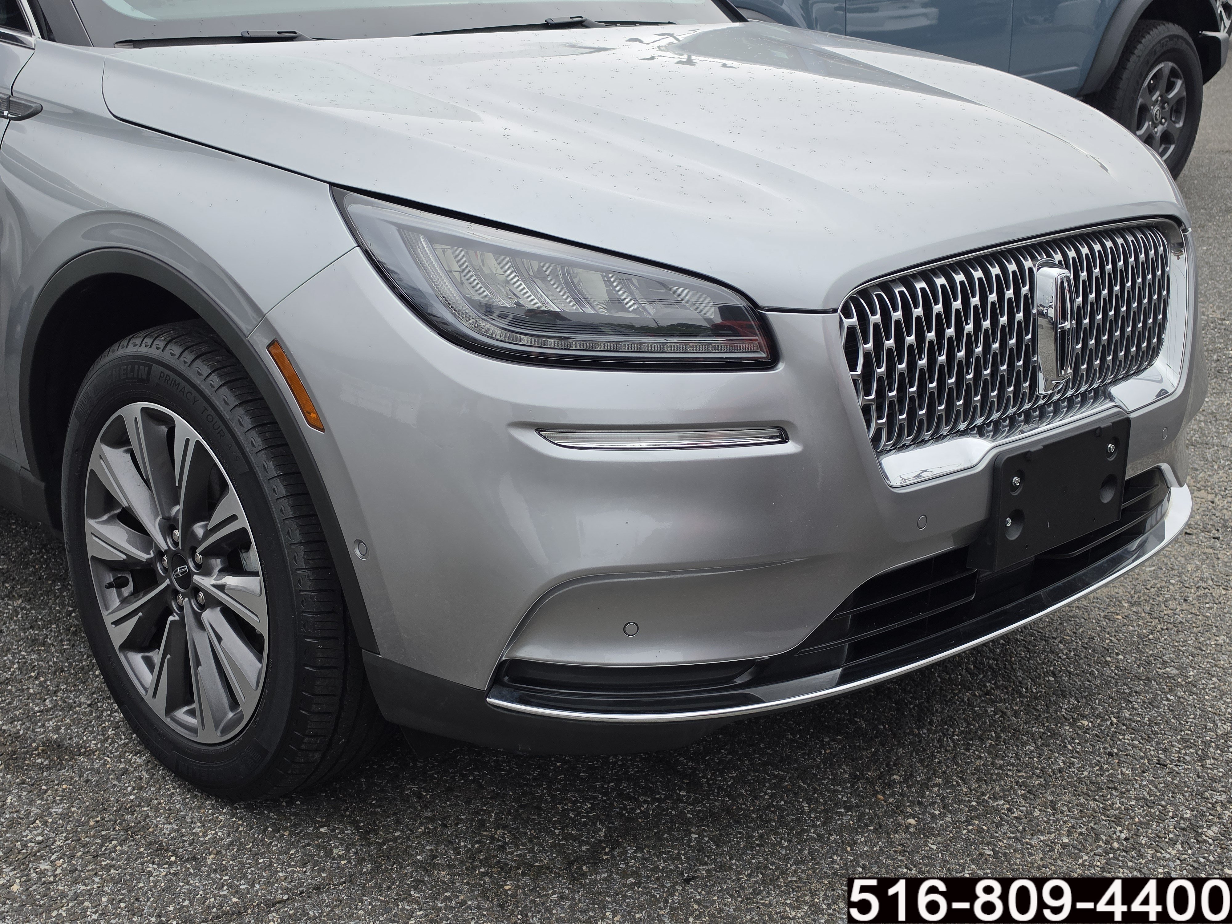 Used 2022 Lincoln Corsair Reserve w/ Equipment Group 201A AWD/4WD image 2
