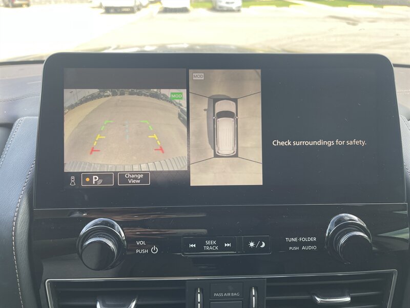 Used 2021 Nissan Armada Platinum w/ Captain's Chairs Package AWD/4WD image 18